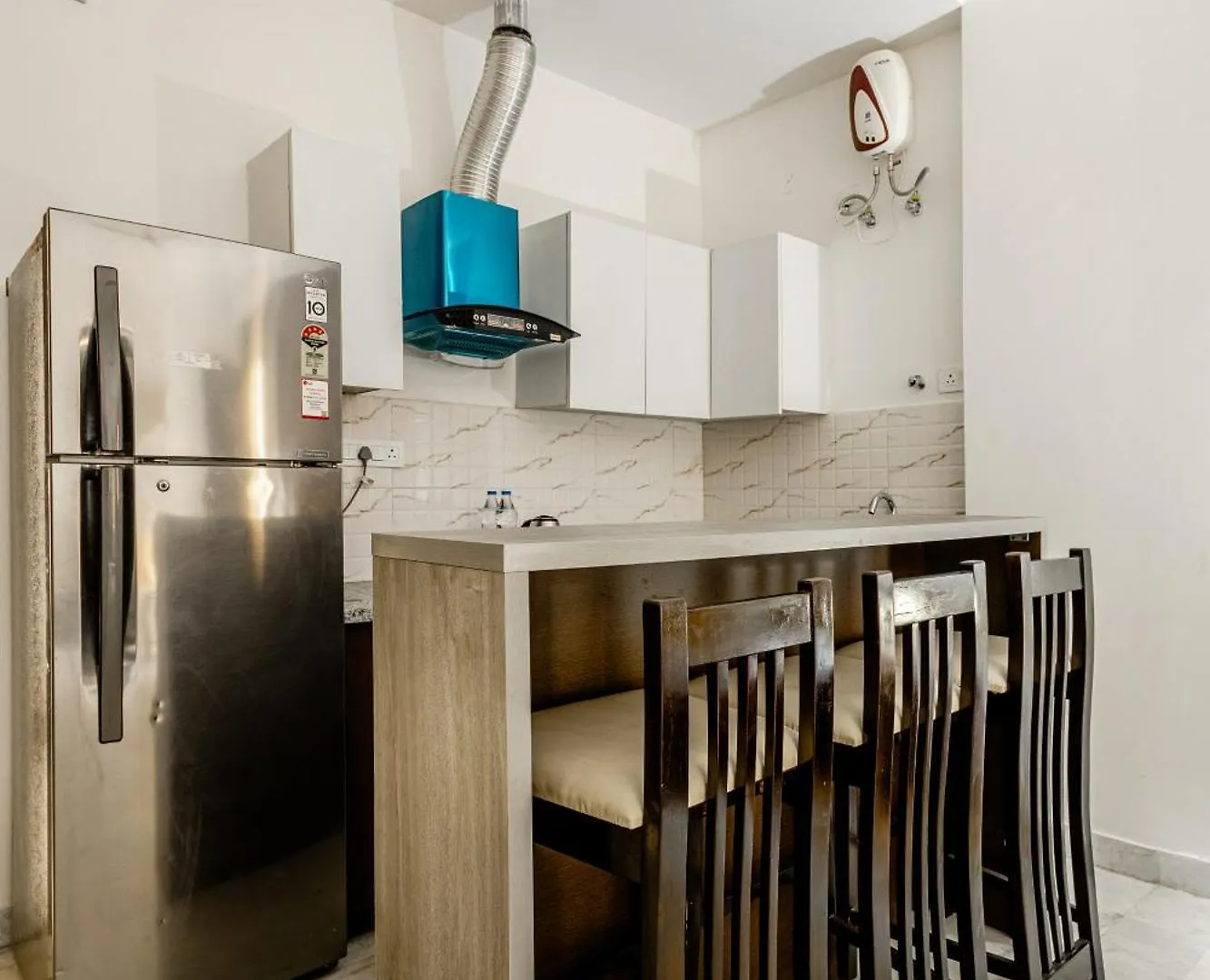 Lime Tree Service Apartment Golf Course Road, Gurgaon