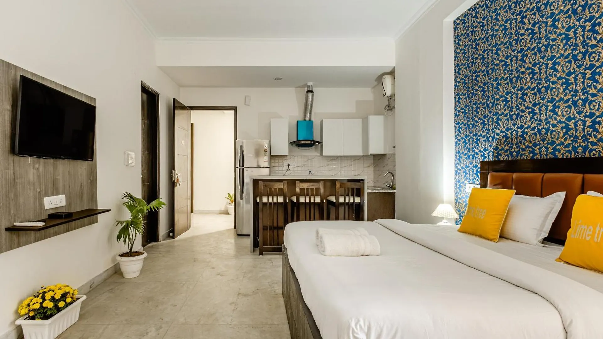 Lime Tree Service Apartment Golf Course Road, Gurgaon